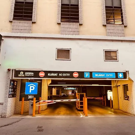 Opera Stay ホテル