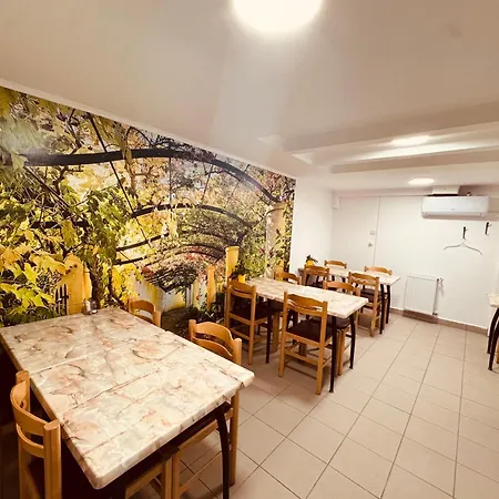 Opera Stay ホテル