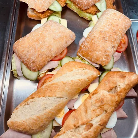 ホテル Opera Stay